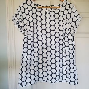 Worthington Black and White Circle Print Blouse
